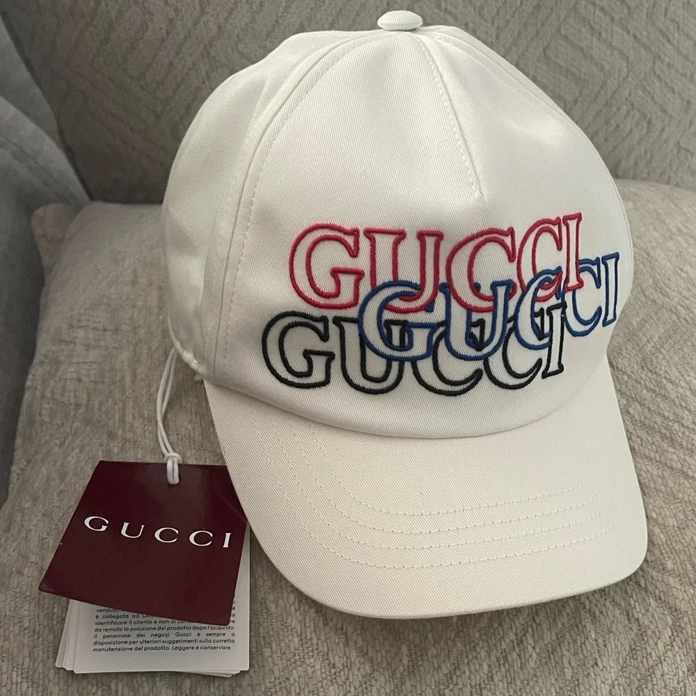 AUTHENTIC Gucci Cap with Multicolor Logo